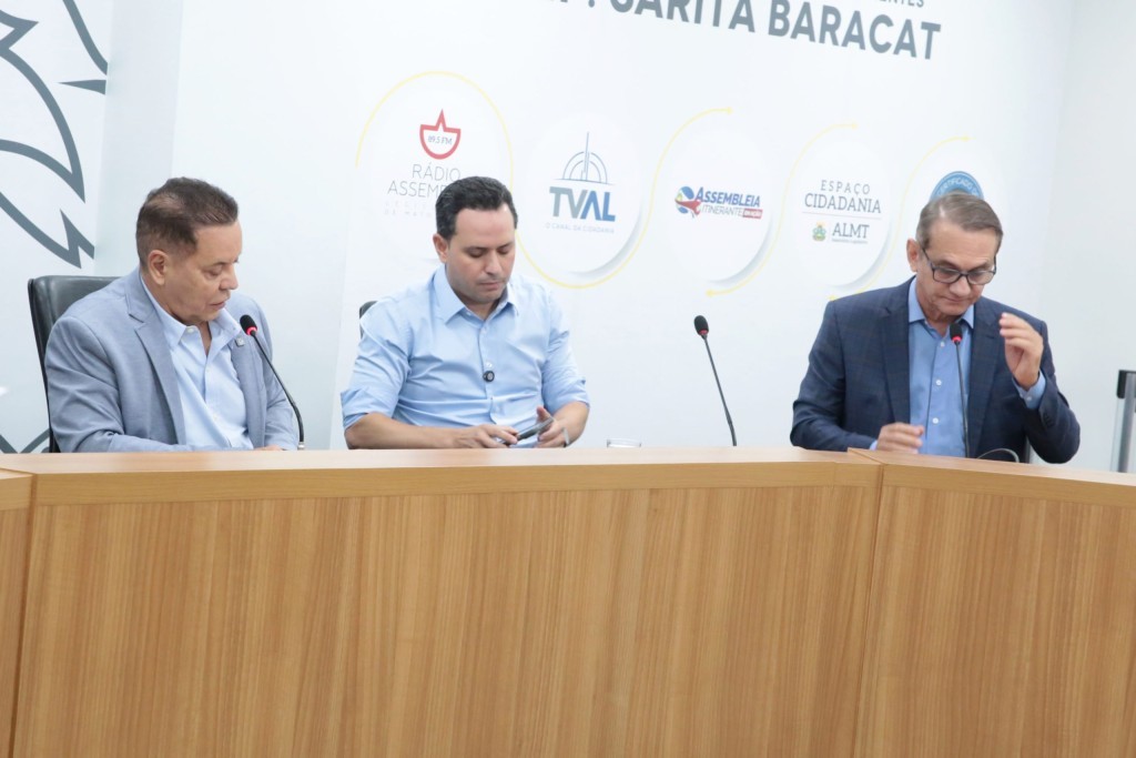 CCJR limpa a pauta e assegura reuniões até o início do recesso
