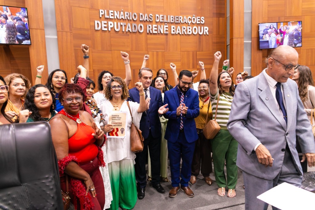 Eliane Xunakalo reivindica ações concretas contra o feminicídio no Estado