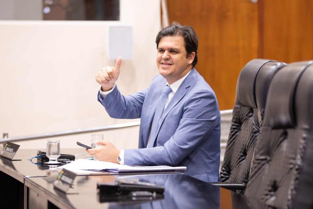 Deputado Thiago Silva destina mais de R$ 400 mil para agilizar cirurgias em Primavera do Leste