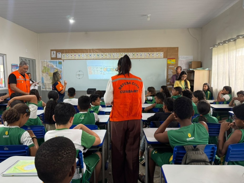 Defesa Civil leva prevenção às escolas e forma multiplicadores mirins em Cuiabá