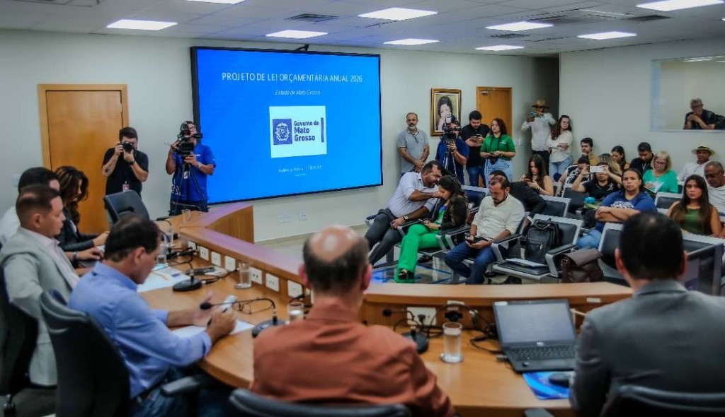 Assembleia inicia discussão da Lei Orçamentária 2026 em audiência da CCJR