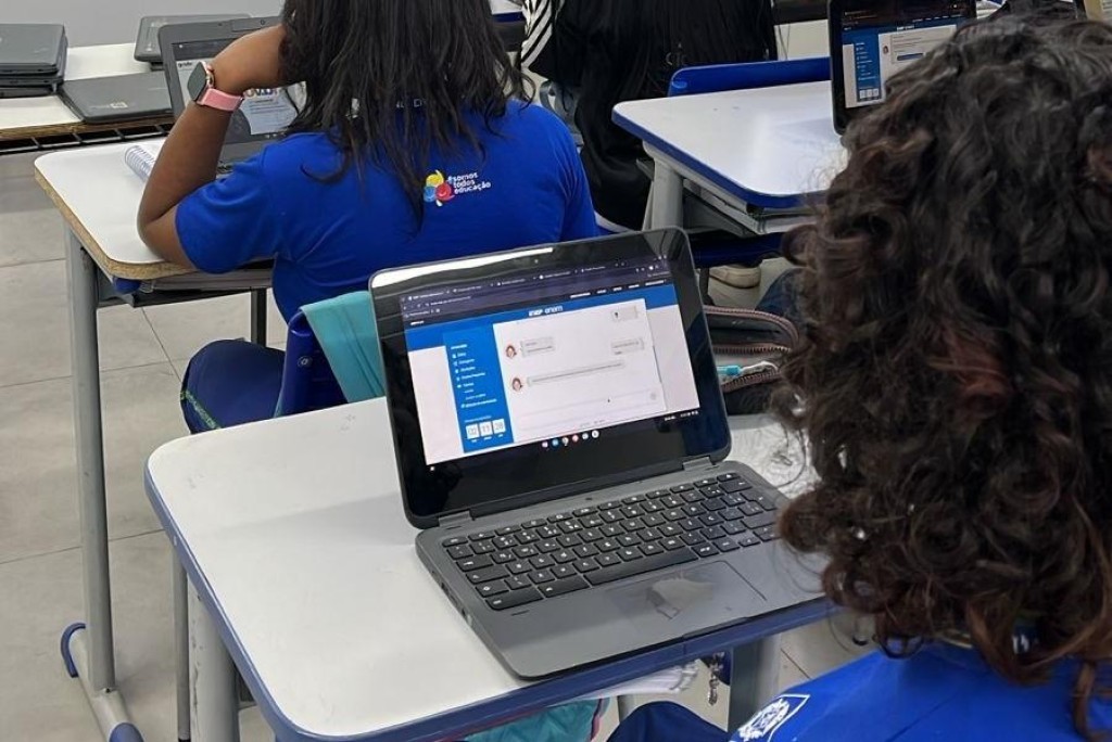 Seduc promove Dia D para solicitação de isenção da taxa de inscrição do Enem 2026