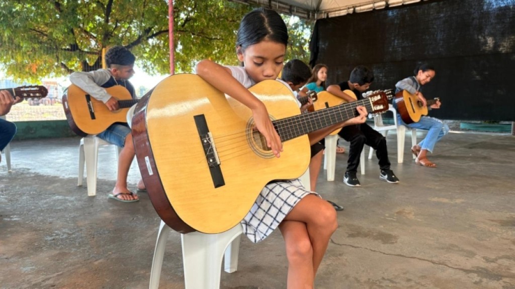 Musicalização fortalece vínculos e contribui para o desenvolvimento de crianças e adolescentes em Sinop
