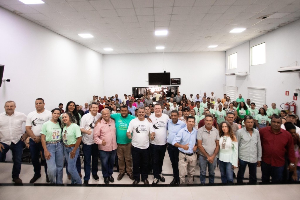 Em Colniza, Max Russi destaca valorização dos agentes de saúde e o apoio ao desenvolvimento da região