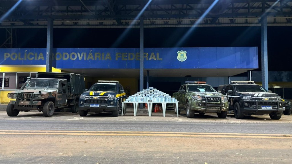 PRF e forças de segurança apreendem carga de skunk escondida em caminhão na BR-070 em Cáceres (MT)