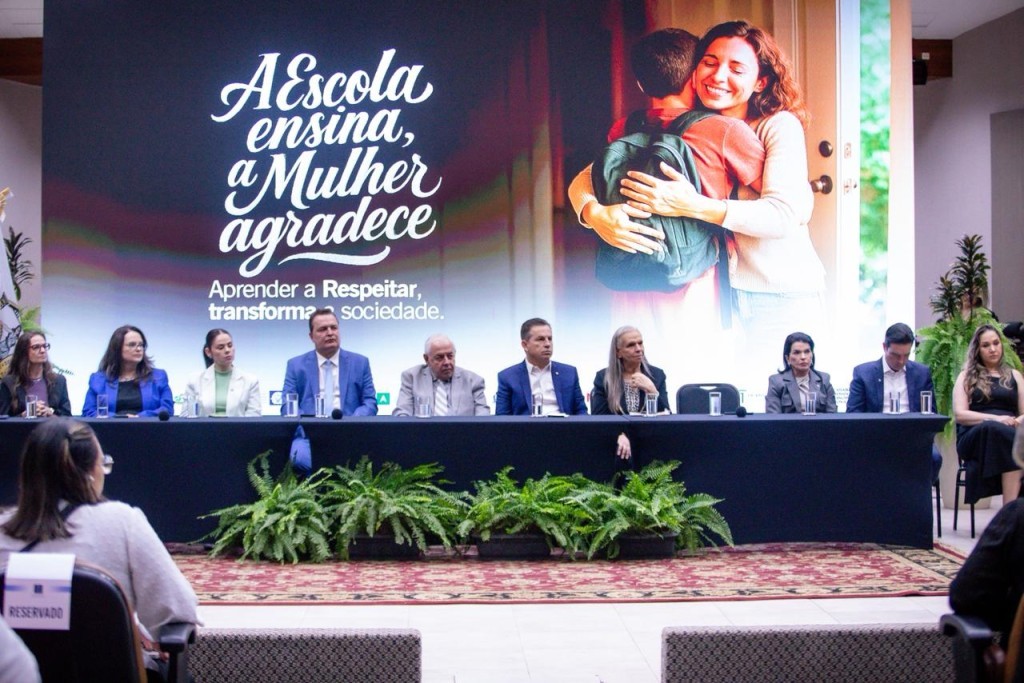 ALMT reforça compromisso no enfrentamento à violência contra a mulher em encontro estadual