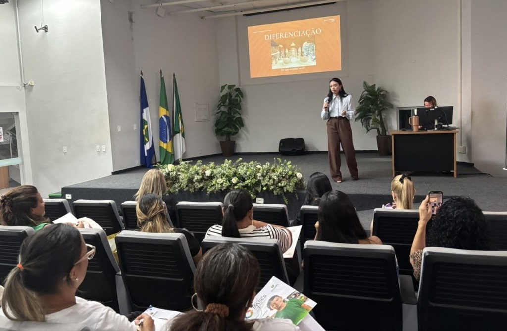 Prefeitura de Cuiabá capacita mulheres em marketing e inteligência artificial