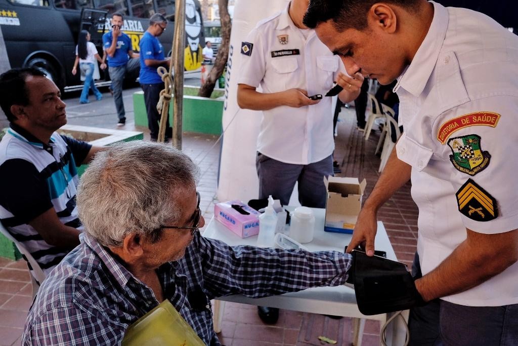 Polícia Militar realiza mutirão com atendimentos gratuitos à população em Cuiabá