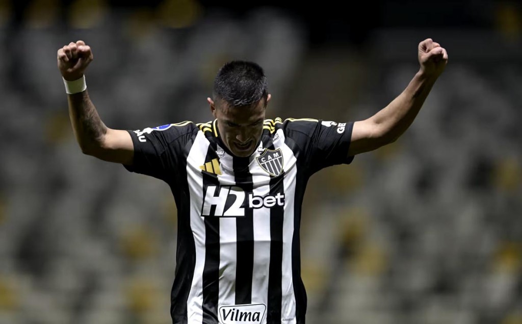 Galo leva 2 a 0 do City Torque, mas garante vaga na final da Sul-Americana contra o Boca