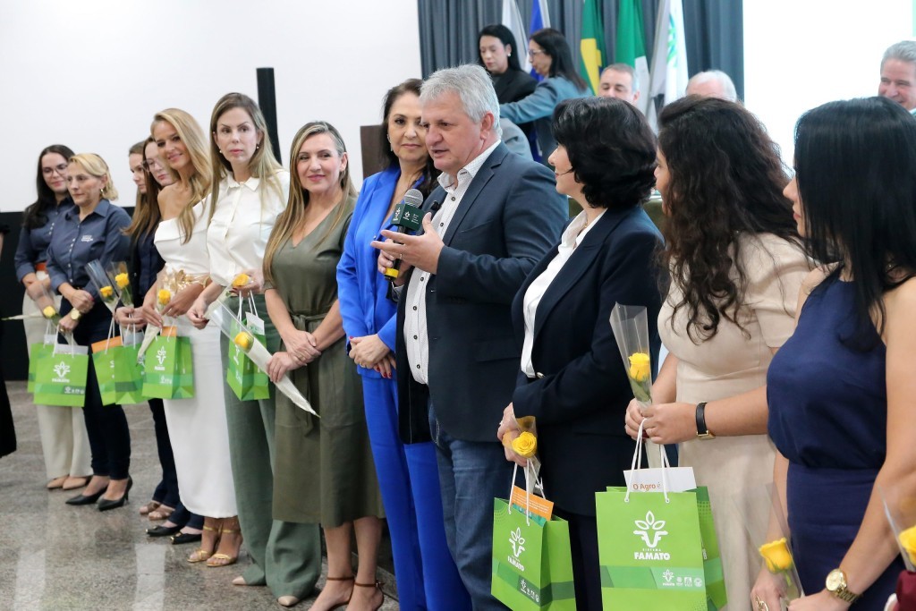 Sessão especial homenageia o agronegócio em MT