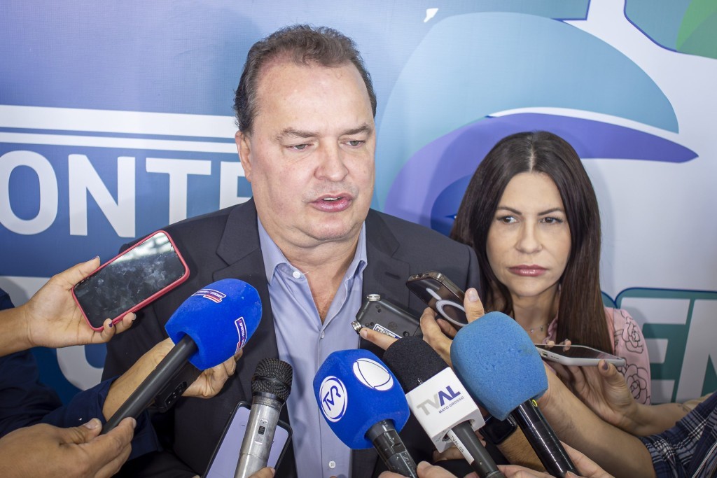 Presidente da Assembleia participa de encontro que  discute gestão pública em MT