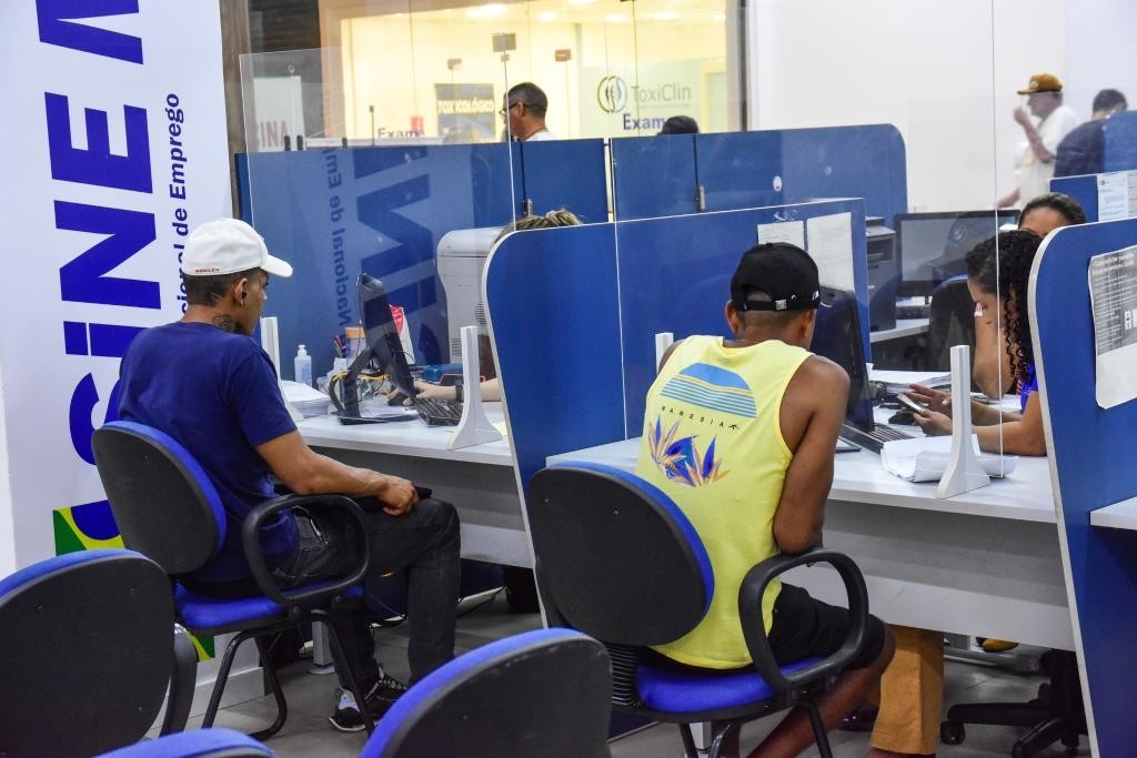 Sine-MT disponibiliza mais de 2 mil vagas de emprego nesta semana