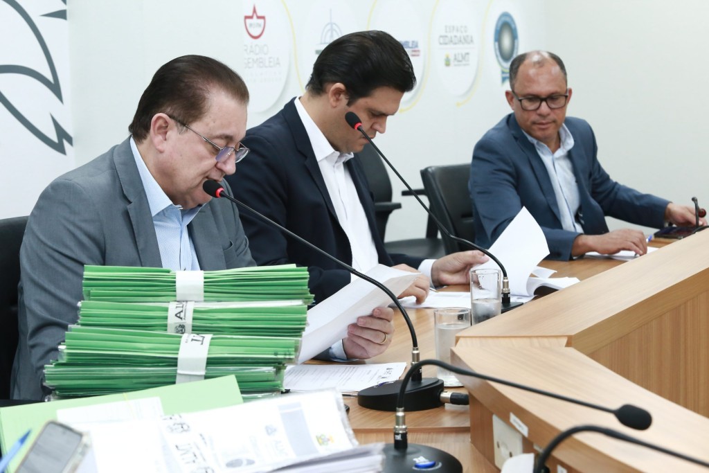 Comissão de Educação faz reunião de instalação e vota 49 proposições