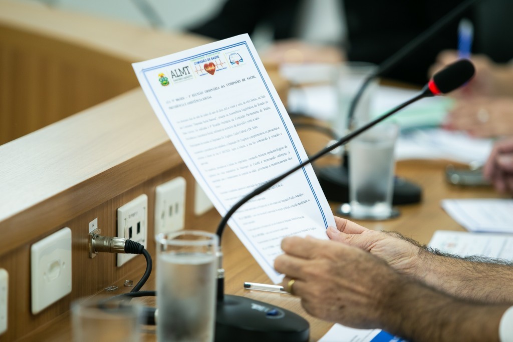 Comissão aprova projeto de combate ao vício em apostas e à reorganização do Conselho de Saúde