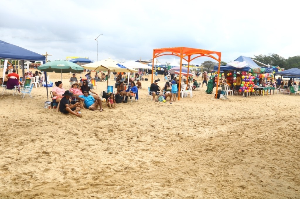 Festeja Sinop: Festival de Praia continua neste sábado (12) e domingo (13) com transporte gratuito e shows nacionais