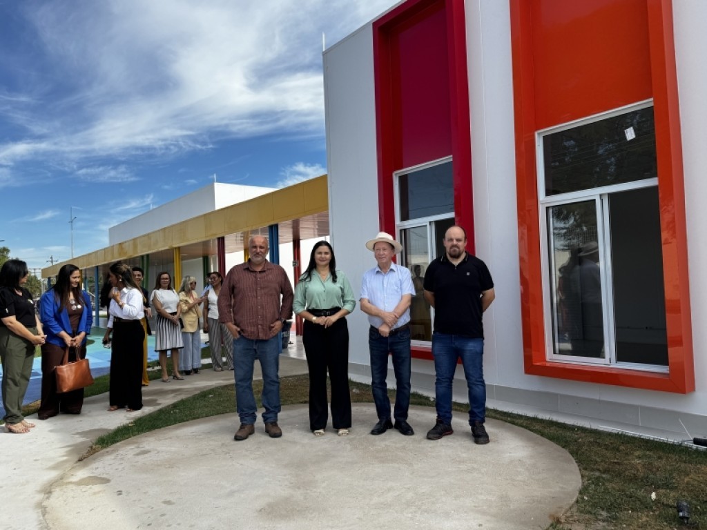 Prefeito Roberto Dorner busca novas referências de construção para fortalecer rede educacional em Sinop