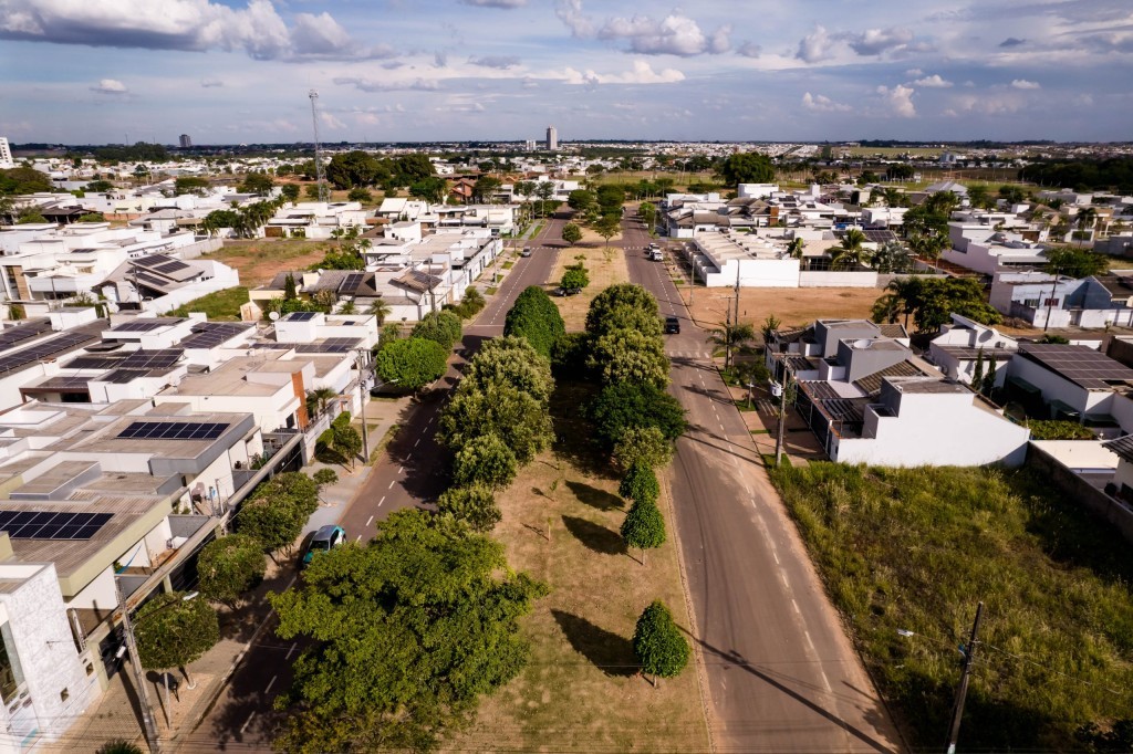Investimento de R$ 1,9 bilhão do Governo garante 1,4 mil casas, colégios integrados e asfalto novo em Sinop