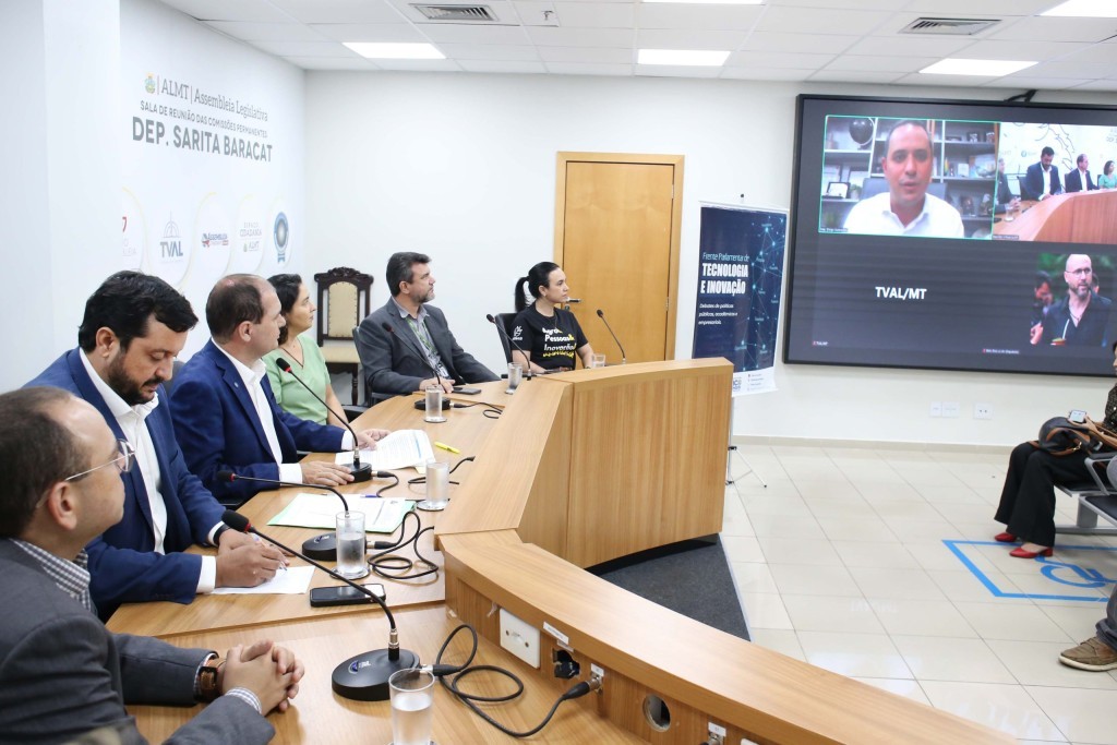 Frente Parlamentar de Tecnologia e Inovação é instalada na ALMT