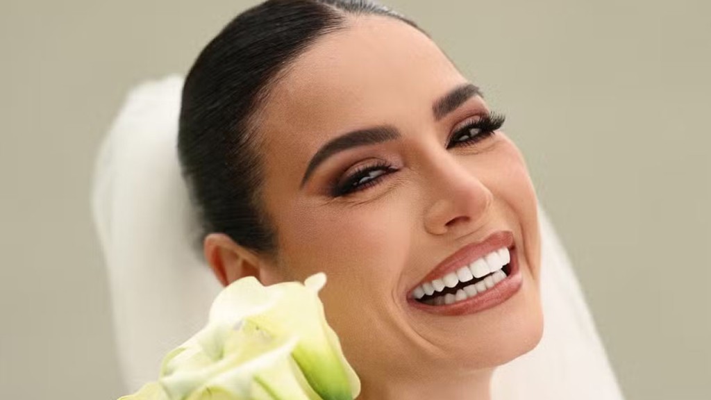 Julia Gama se casa com Victor Oliveira em Trancoso em cerimônia para 600 pessoas