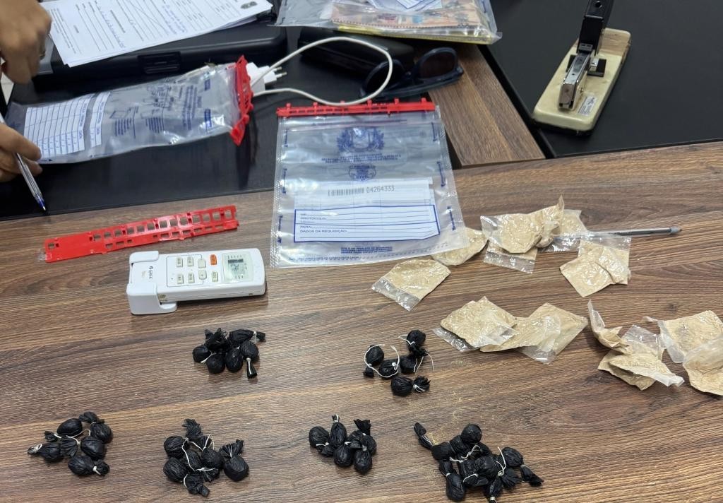 Polícia Civil cumpre 26 ordens judiciais contra grupo criminoso envolvido com tráfico de drogas em Nobres