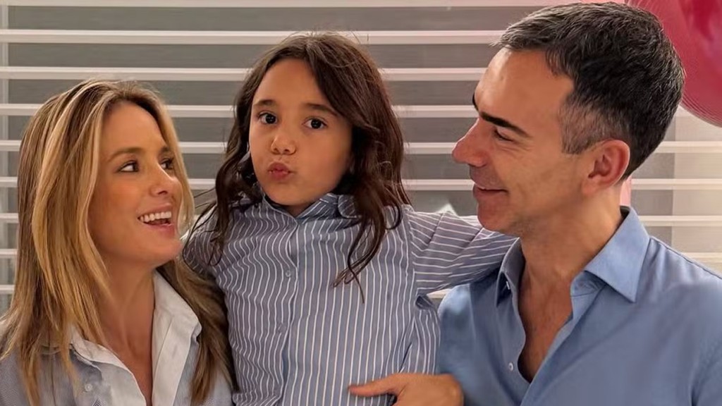 Ticiane Pinheiro e Cesar Tralli celebram 7 anos da filha Manuella com festa em família