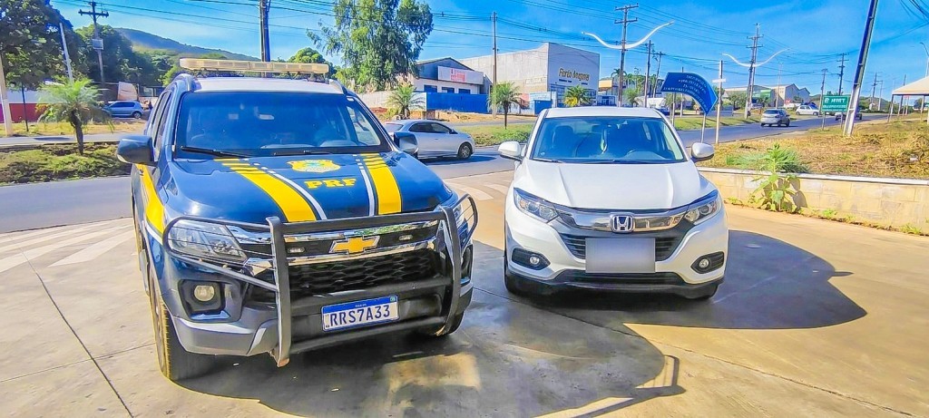PRF recupera veículo com registro de roubo durante fiscalização na BR-070 em Barra do Garças (MT)