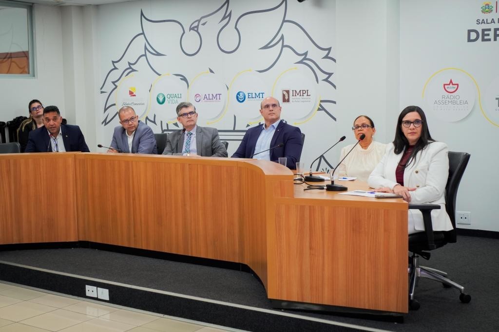 Sefaz apresenta avanços na ALMT e destaca retomada de obra da sede após dez anos