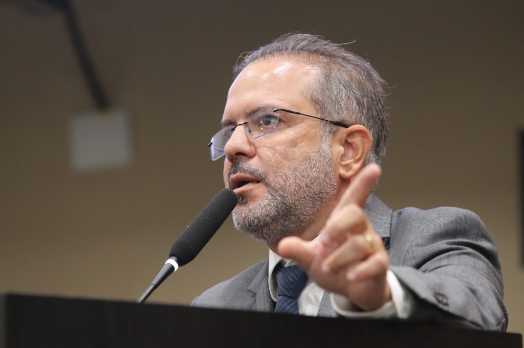 Projeto prevê "Maio Vermelho" para prevenir doenças cardiovasculares em Mato Grosso