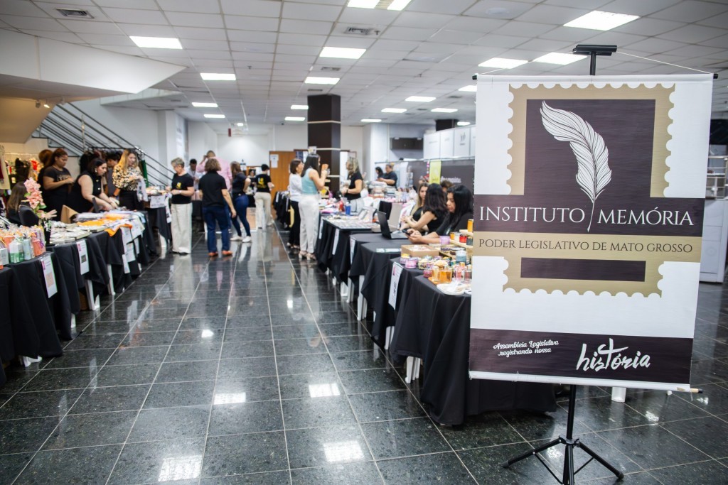 Feira Cultural Artesanato da Praça começa nesta terça-feira (16) na Assembleia Legislativa