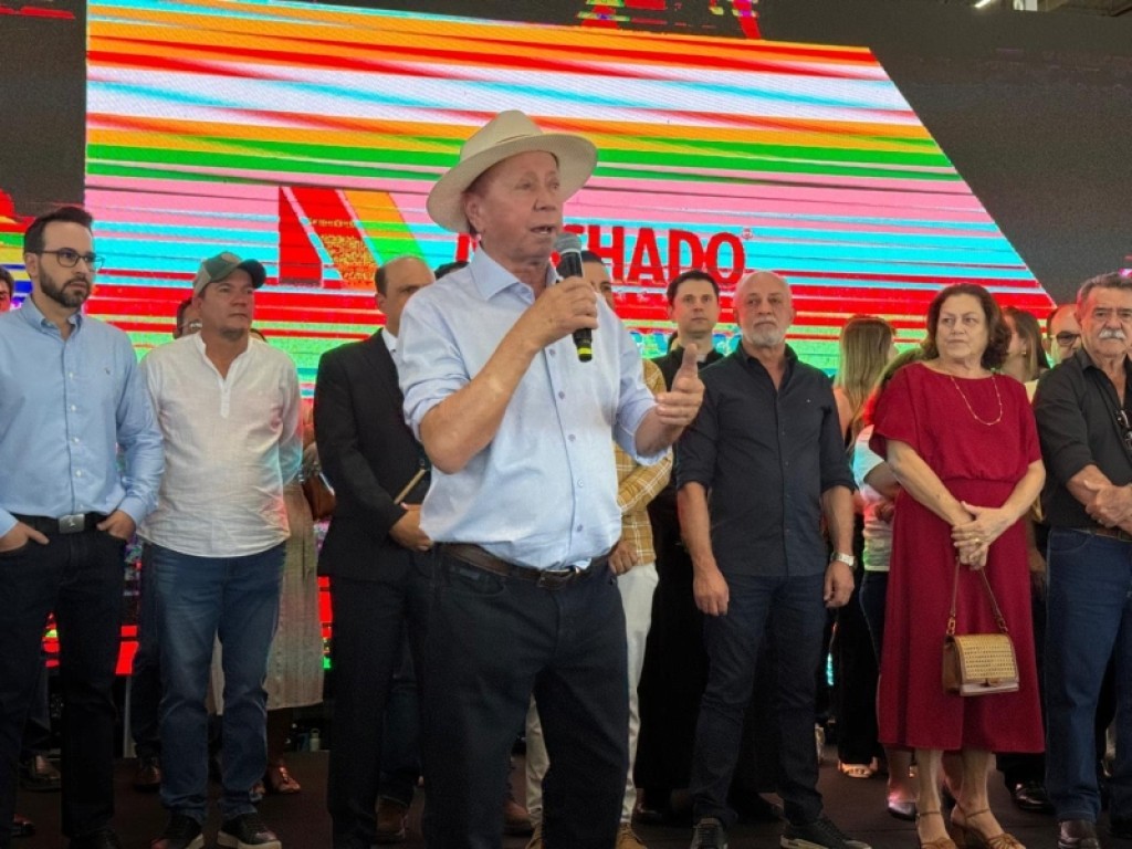 Prefeito destaca desenvolvimento econômico de Sinop durante inauguração de novo empreendimento