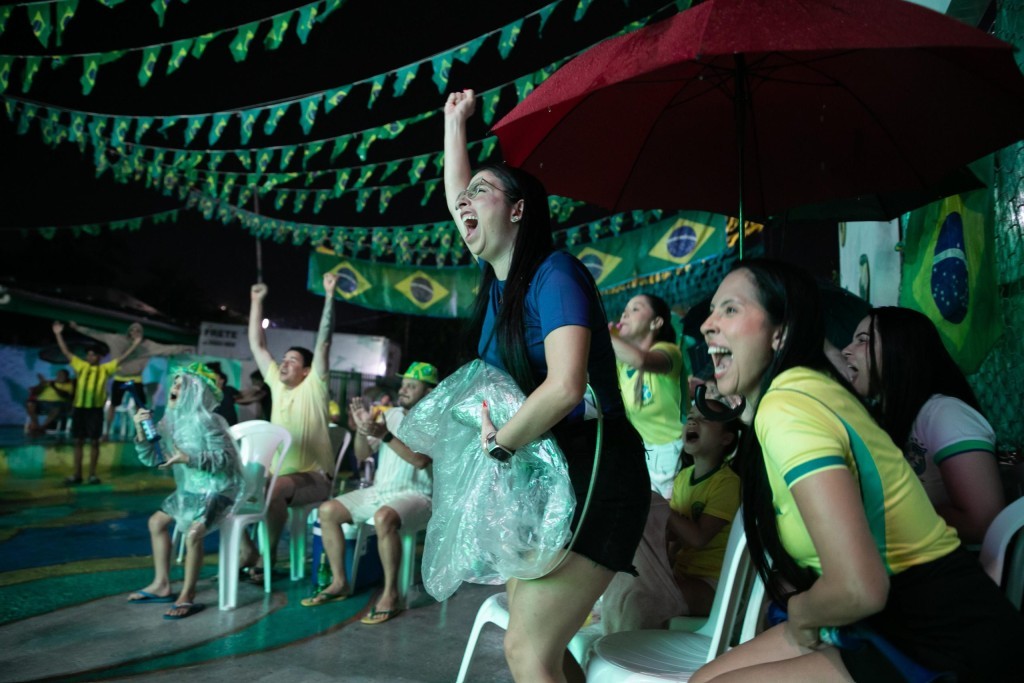 Telões da Prefeitura mobilizam torcedores e levam festa a diferentes regiões de Cuiabá