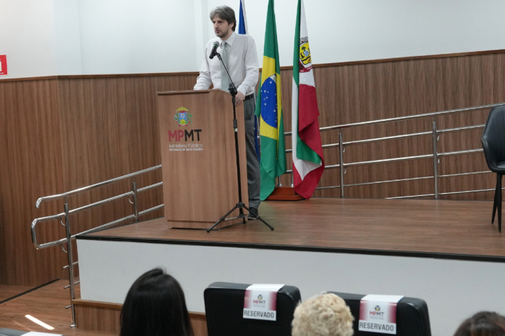 Simpósio debate caminhos para envelhecer com autonomia e saúde