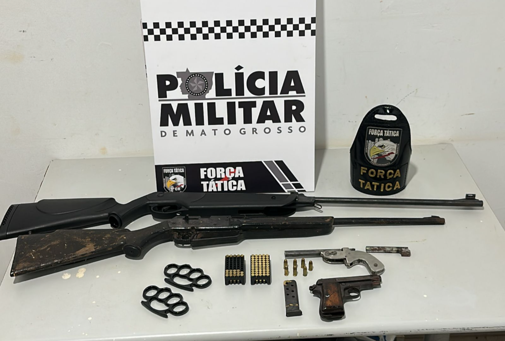 Força Tática apreende armas de fogo e mais de 100 porções de drogas em abordagens em Tangará da Serra