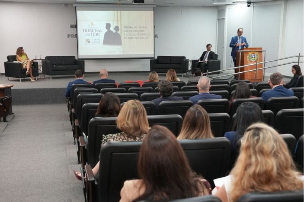 Proteção às vítimas deve orientar atuação do MP, defende palestrante