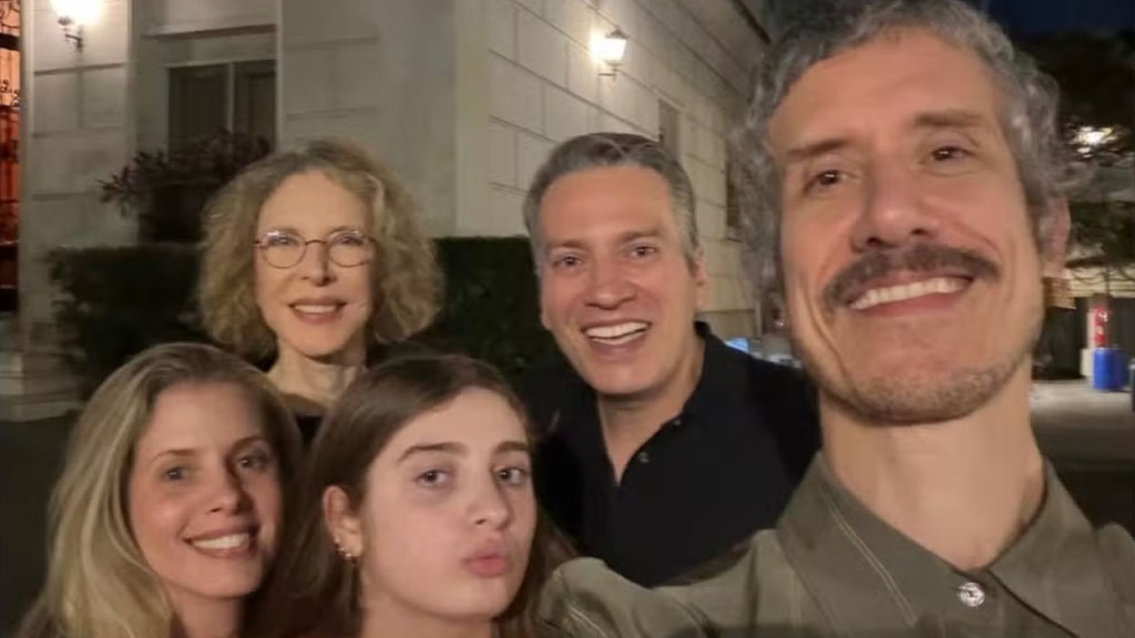 Marília Gabriela reúne família em encontro raro e celebra: ‘Grata por minha tribo’