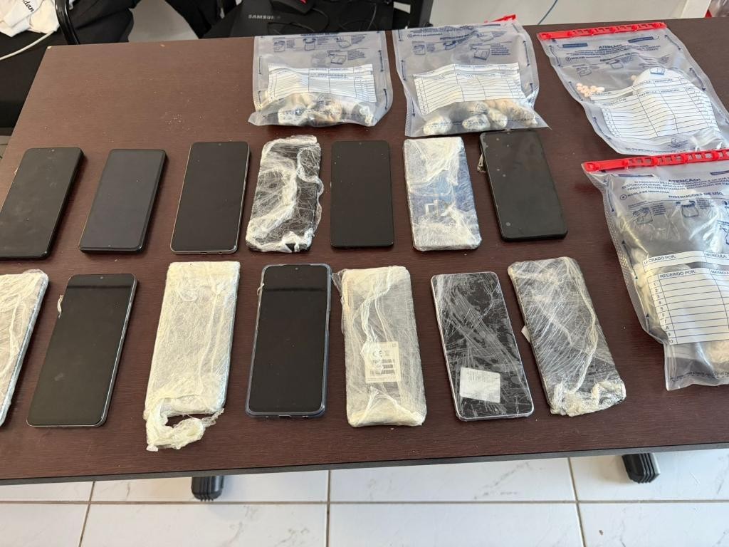 Polícia Civil cumpre mandados contra suspeitos de exaltar facção criminosa nas redes sociais