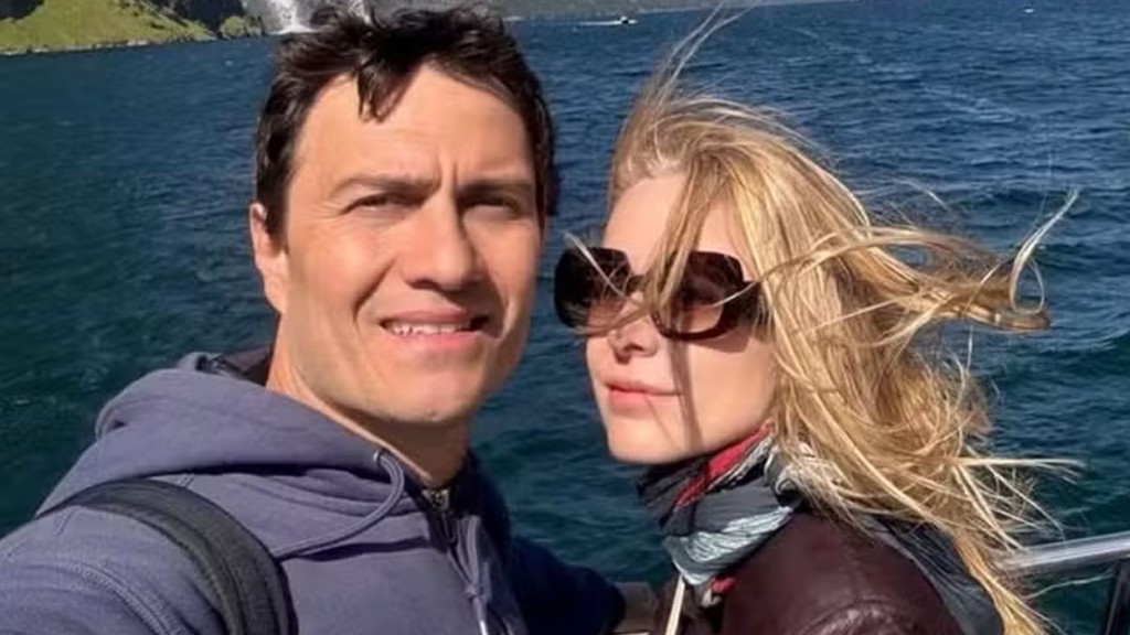 Gabriel Braga Nunes abre álbum de viagem romântica com a esposa na Noruega