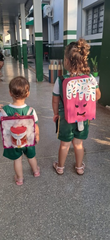 Escolas realizam programação especial em comemoração ao Dia 12 de Outubro