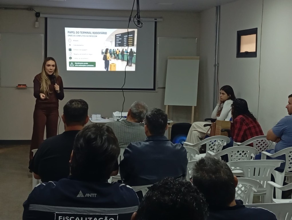 Procon Municipal fortalece relação entre empresas do transporte rodoviário e consumidores