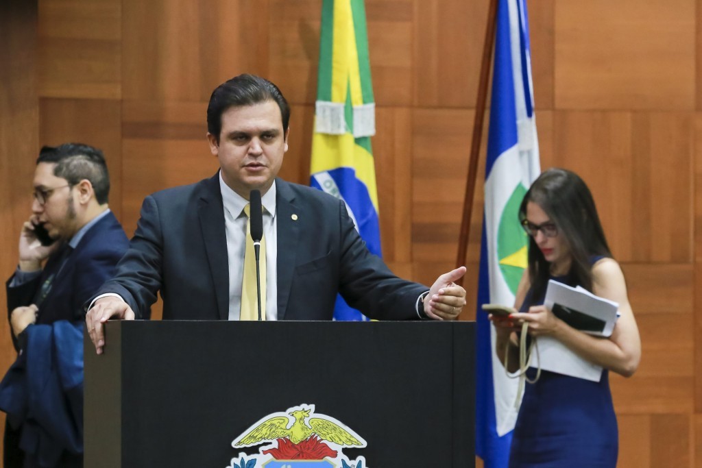 Deputado Thiago defende efetivação de programa de construção de creche em MT