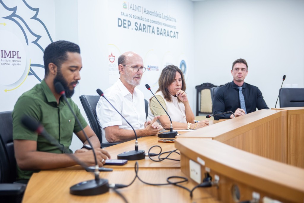 CST discute ampliação da rede de saúde  mental infanto-juvenil diante de alta demanda