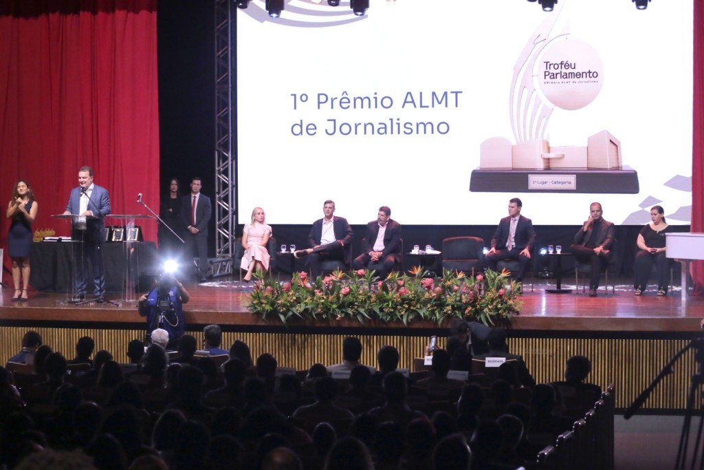 ALMT promove 1º Prêmio de Jornalismo - Troféu Parlamento
