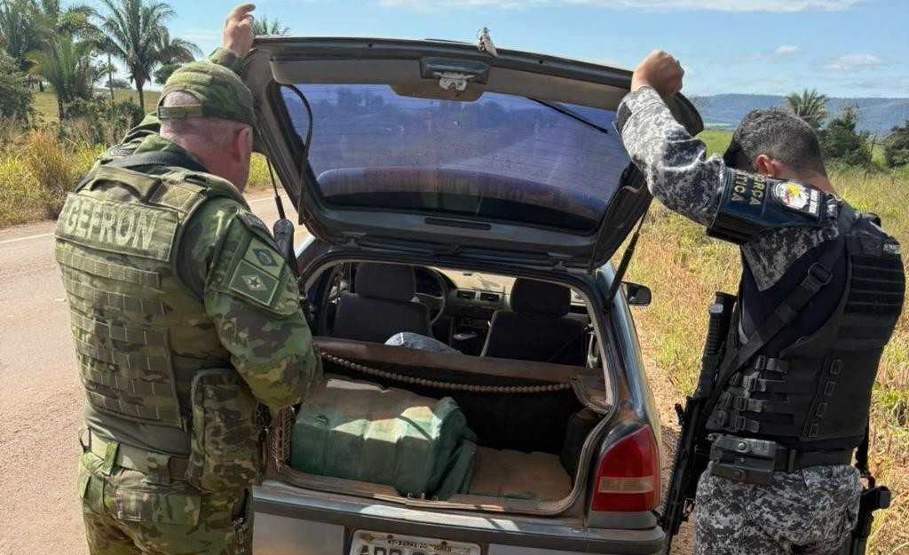 Gefron e Força Tática apreendem 248 quilos de cocaína e provocam prejuízo de R$ 4 milhões às facções criminosas