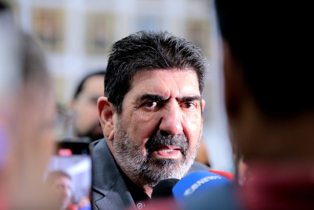 Dr. João lidera reuniões para evitar desativação da Santa Casa de Cuiabá