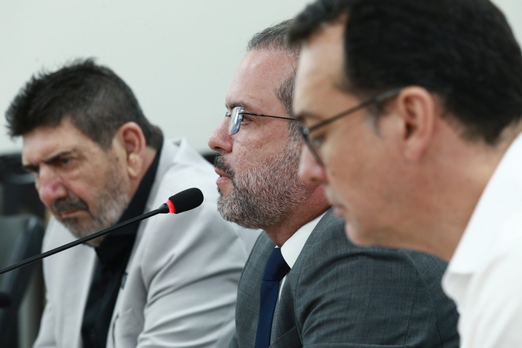 Deputados definem pautas de 2025 para a Comissão de Saúde