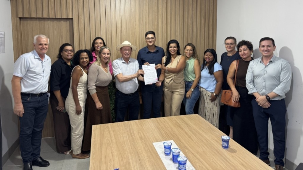 Prefeito Roberto Dorner envia à Câmara projeto para valorizar Técnicos Administrativos Educacionais de Sinop