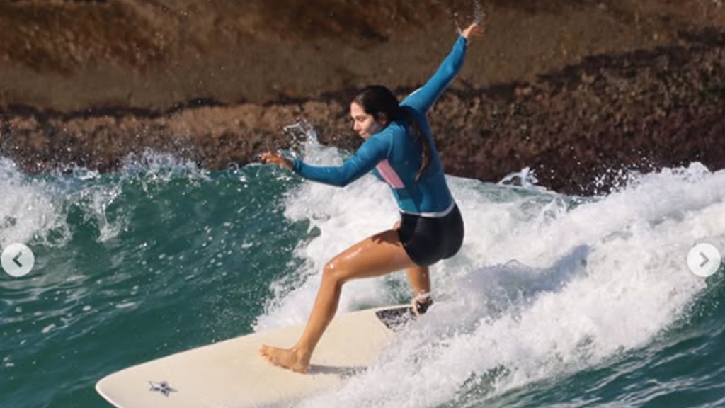 Carol Portaluppi relata susto durante surftrip em Ubatuba: ‘Ondas grandes’