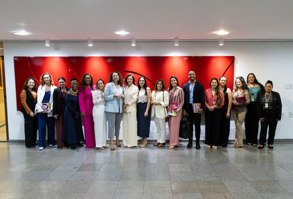 Procuradoria da Mulher da ALMT fortalece articulações na ONU Mulheres e no Senado por direitos e proteção
